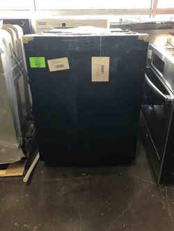 GE Black 24” Dishwasher 💲 77C