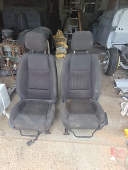 Bucket seats