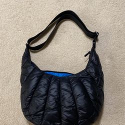 Columbia Black Bag 