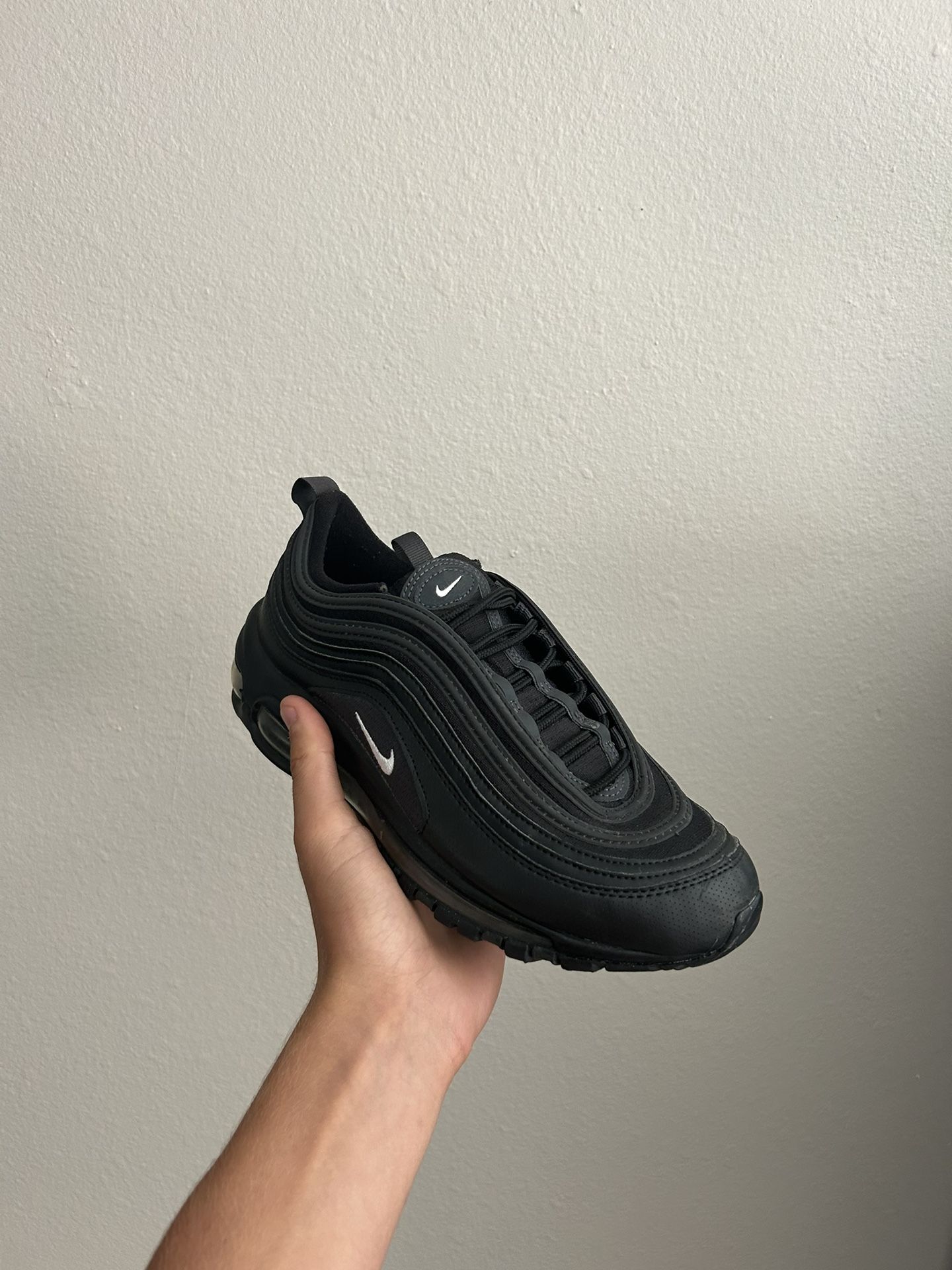 Black air max 97 size 6 best sale