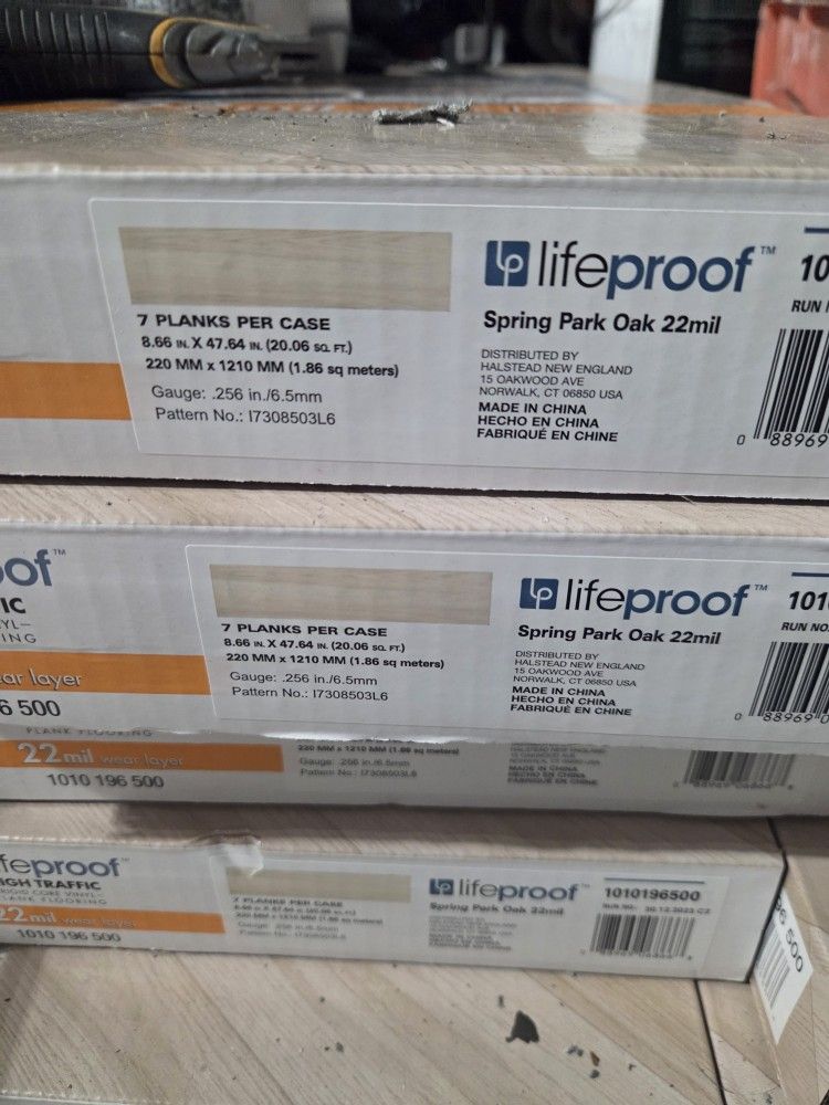 Luxury Vinyl Planking LVP - Spring Park Oak 22mil 