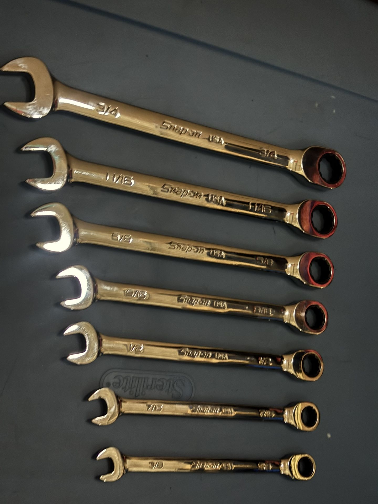 Snap-on Tools 7 pc 12-Point SAE Flank DriveR Plus 0° Offset Non-Reversing Ratcheting Combination Wrench Set ( 3/8"- 3/4")