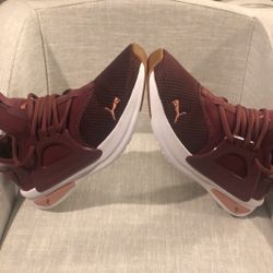 Puma Softride Enzo Evo OverSpray (Size 10 Woman’s)