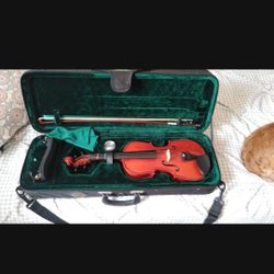 Cremona violin sv- 175 1/2 size