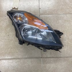 07-09 Nissan Altima Rh Passenger Side Halogen Headlight 