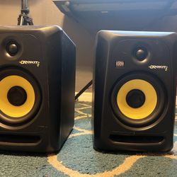 Rokit 6 Monitor Pair