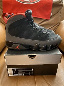 Jordan 9 (2010) Size 8 Men’s W/T Reciept Asking 120$..OBO