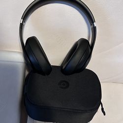 Beats - Studio Pro - Wireless Noise Cancelling Over-the-Ear Headphones - Black brand new never used $199 Firm Price