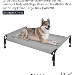 Raised dog bed / cot