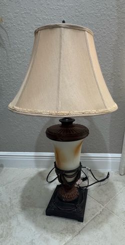 Traditional Table Lamp with Beige Shade