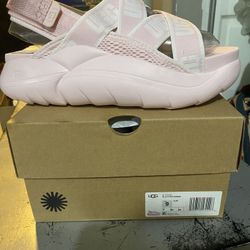 Size 9  Ugg Sandals