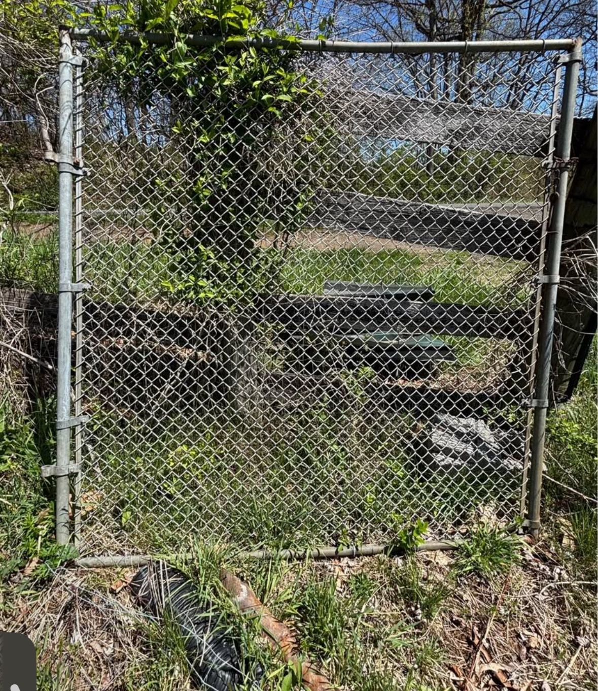 Large Gate