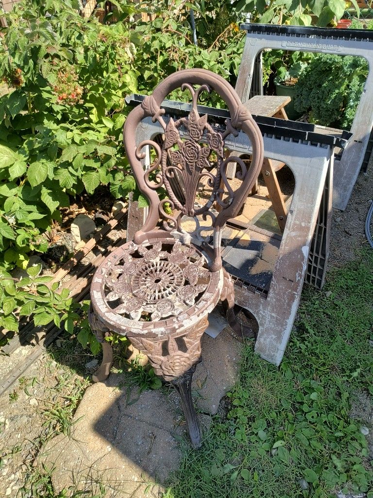 Brown Cast Aluminum Garden Chair
