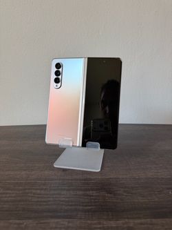 Samsung Z fold 3