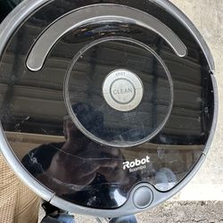 Roomba Vacuum 