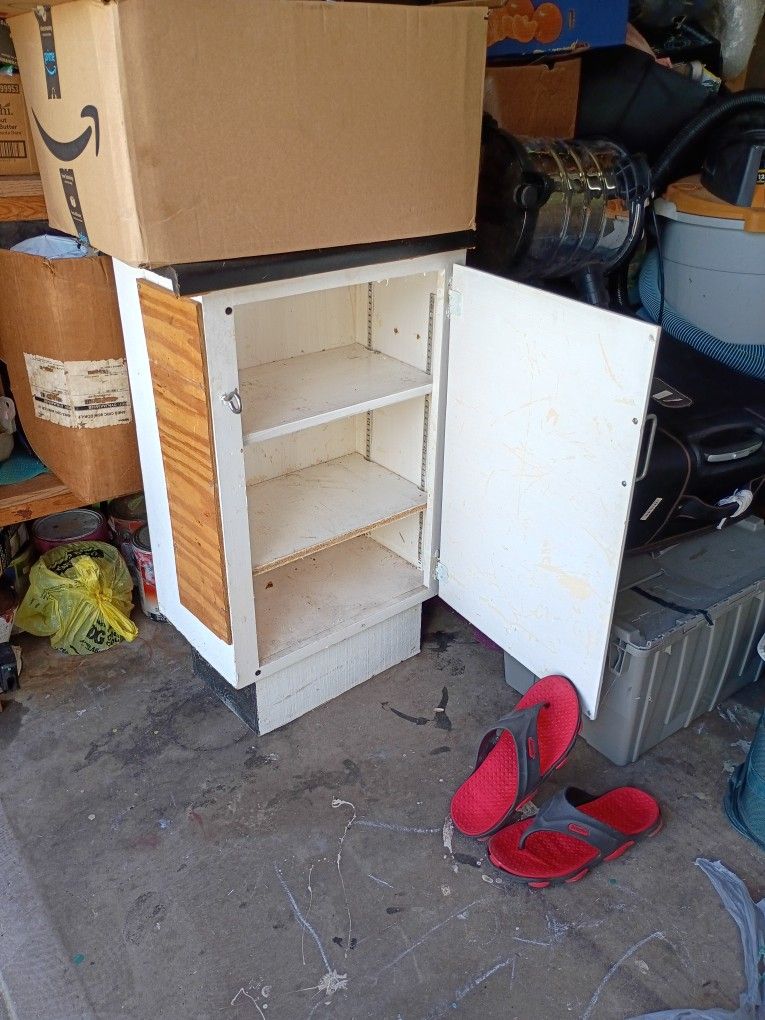 LOCKABLE SOLID WOOD ADJUSTABLE SHELVES WITH TABLE TOP CABINET. GREAT FOR GARAGE STORAGE OR ANYTHING