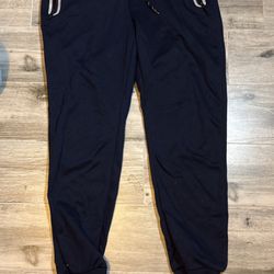 Men’s joggers size M