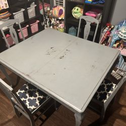 Vintage Table, 4 Chairs And A Buffet