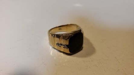 Beautiful women's 14 k gold ring Hesperia