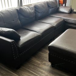 Leather Couch With Storage For Blankets