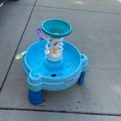 Little Tikes Spinning Seas Water Table sensory play activity table kids