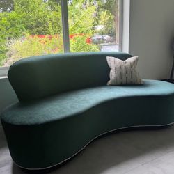 80inch Curved Sofa Mitchell Gold+ Bob Williams