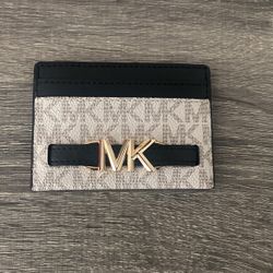 Micheal Kors Wallet