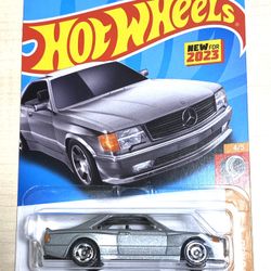 Hot Wheels ‘89 Mercedes-Benz 560 SEC AMG