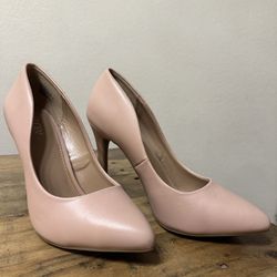 Heels 👠 Abound Size 6.5 