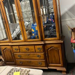 Word Furnished Wine/picture/trophy/display Case Dresser