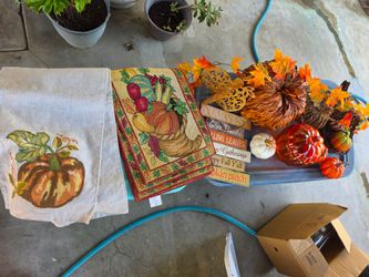 Fall Decoration lot, 40 OBO
