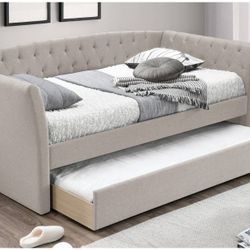 TWIN DAY BED WHIT TRUNDLE WHIT MATTRES SOLD SEPARATELY NEW IN BOX ☎️ 1714586,2564 