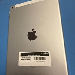 Apple iPad 6th Generation 128GB WiFi + Cellular Unlocked - G