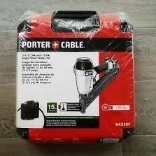 NEW PORTER-CABLE DA250C 15-GAUGE PNEUMATIC 2-1/2 INCH ANGLED NAILER KIT
