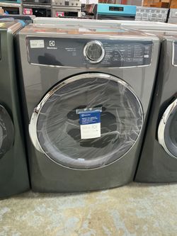 Electrolux ELFG7637AT Gas Dryer (Open Box / Scratch & Dent)