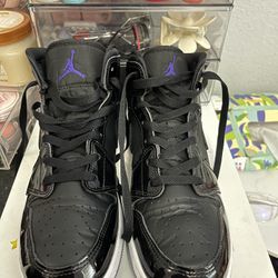 Nike Air Jordan 1 Mid SE 