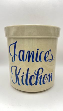 Vintage Crock Janice’s Kitchen Cream with Navy Lettering Charming Vintage Kitchen Home Decor