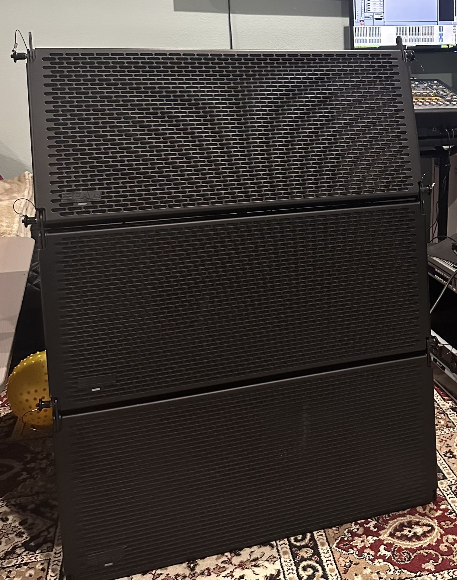 EAW RSX212L Powered Line Array