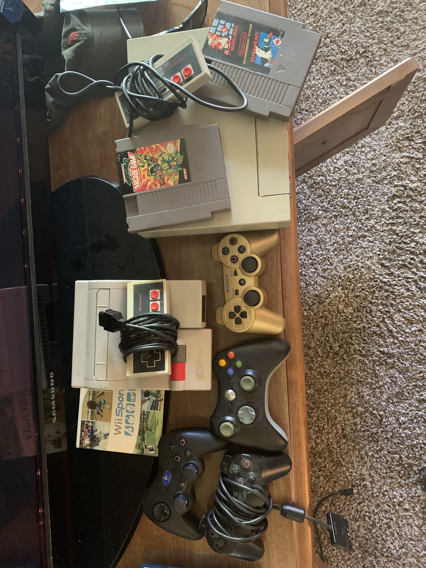 Nintendo console and controllers