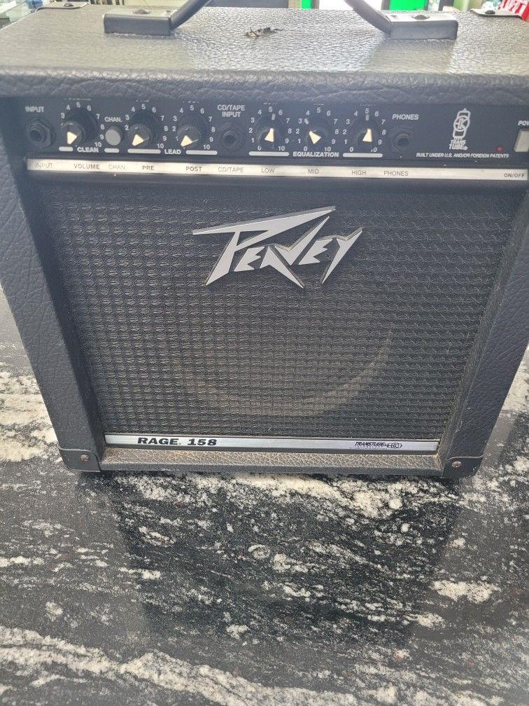 Peavey Guitar Amplifier