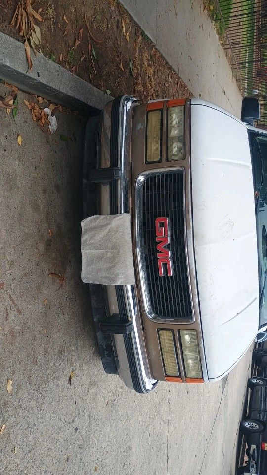 88 To 2000 Chevy Obs New Front Headlights