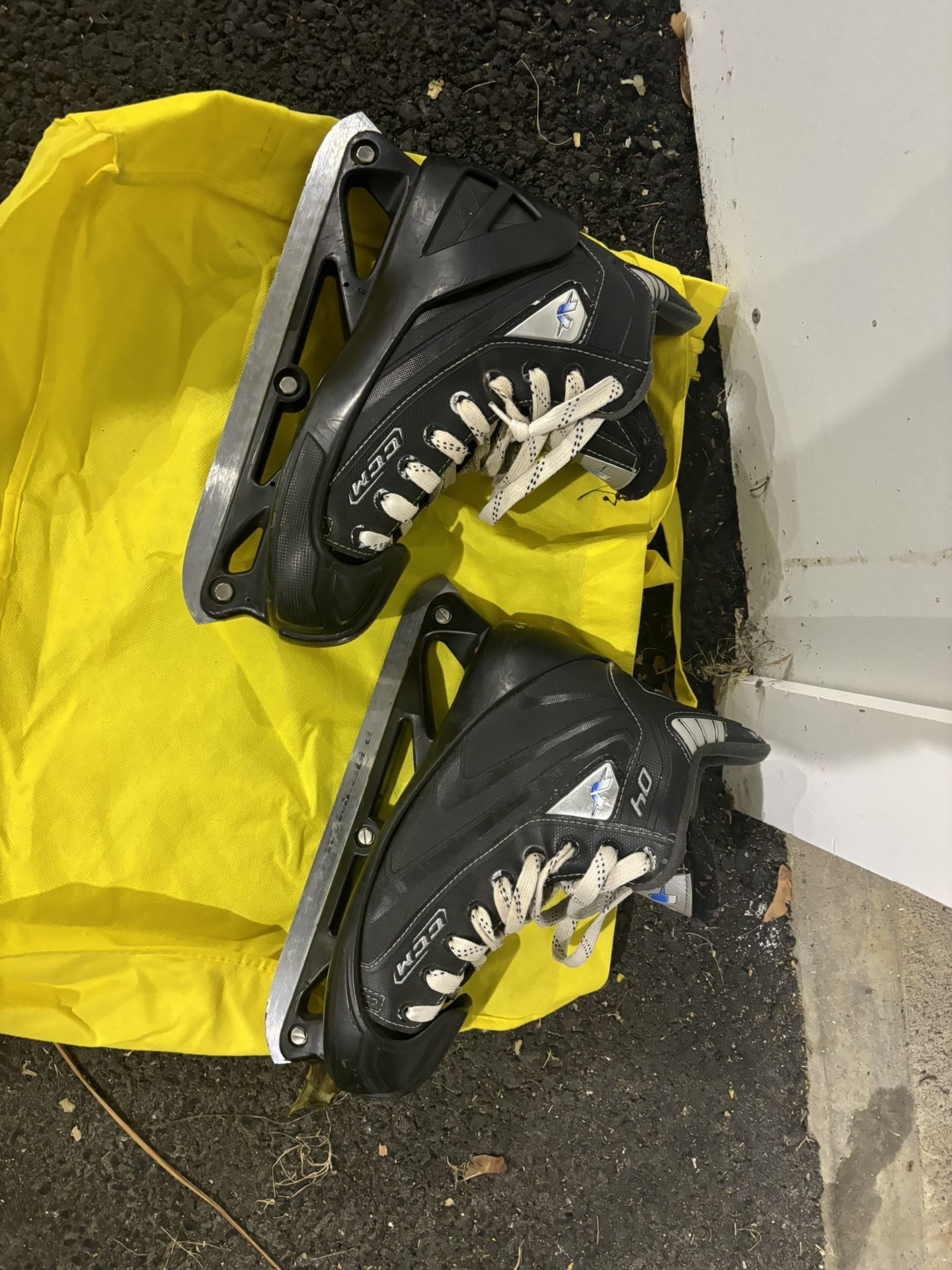 ice skate size 6
