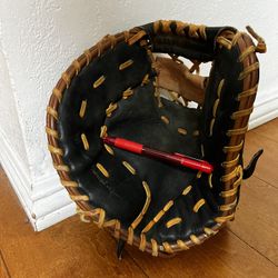 Baseball Gloves 1st Baseman 