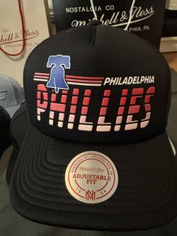Philadelphia Phillies Mesh Trucker Hat