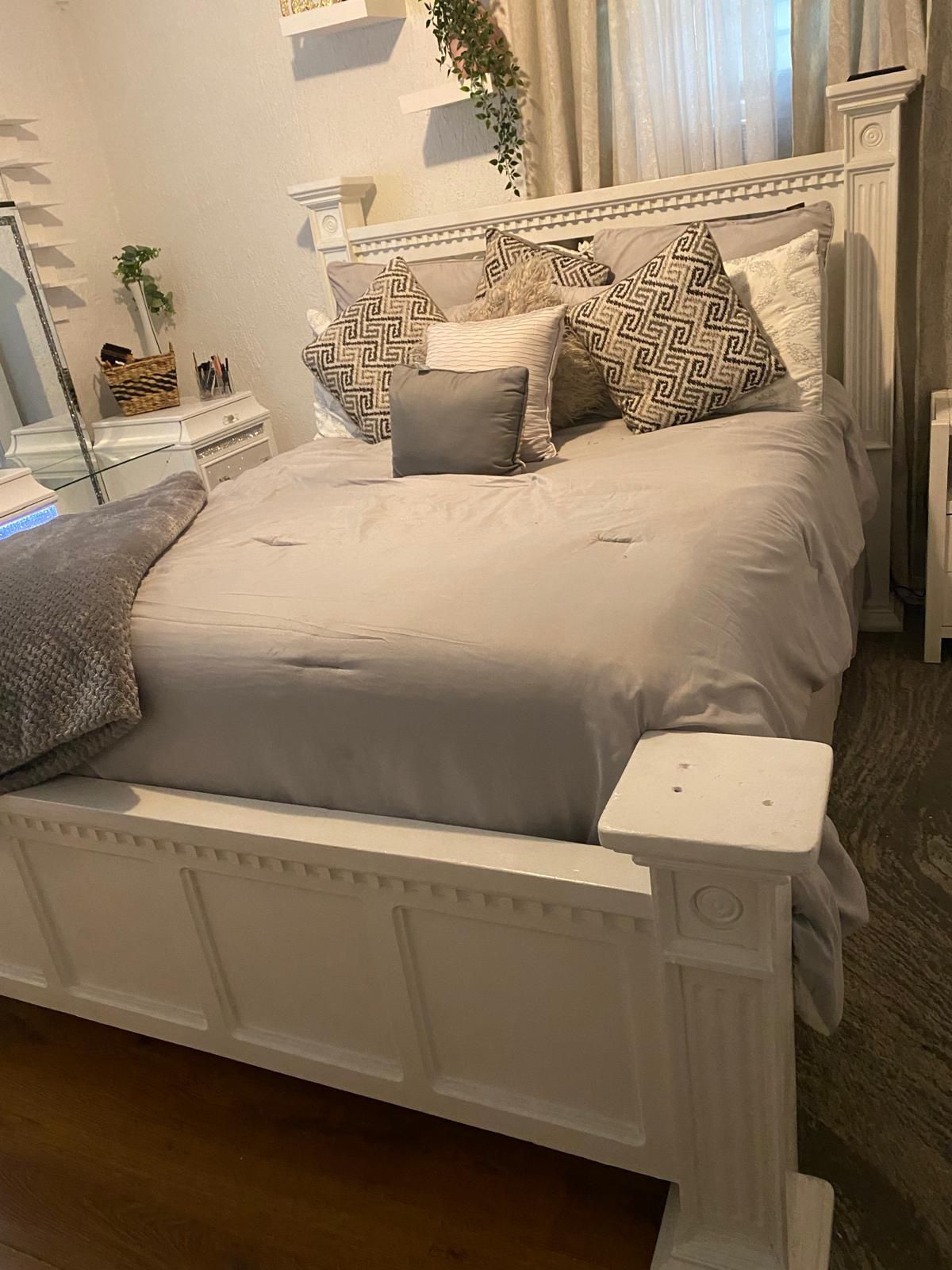 Queen Size Bed Framing 