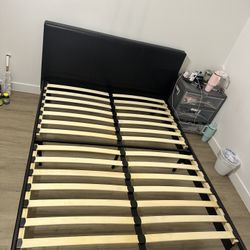 Queen Zinus Bed Frame + 10” Memory Foam Mattress – Excellent Condition