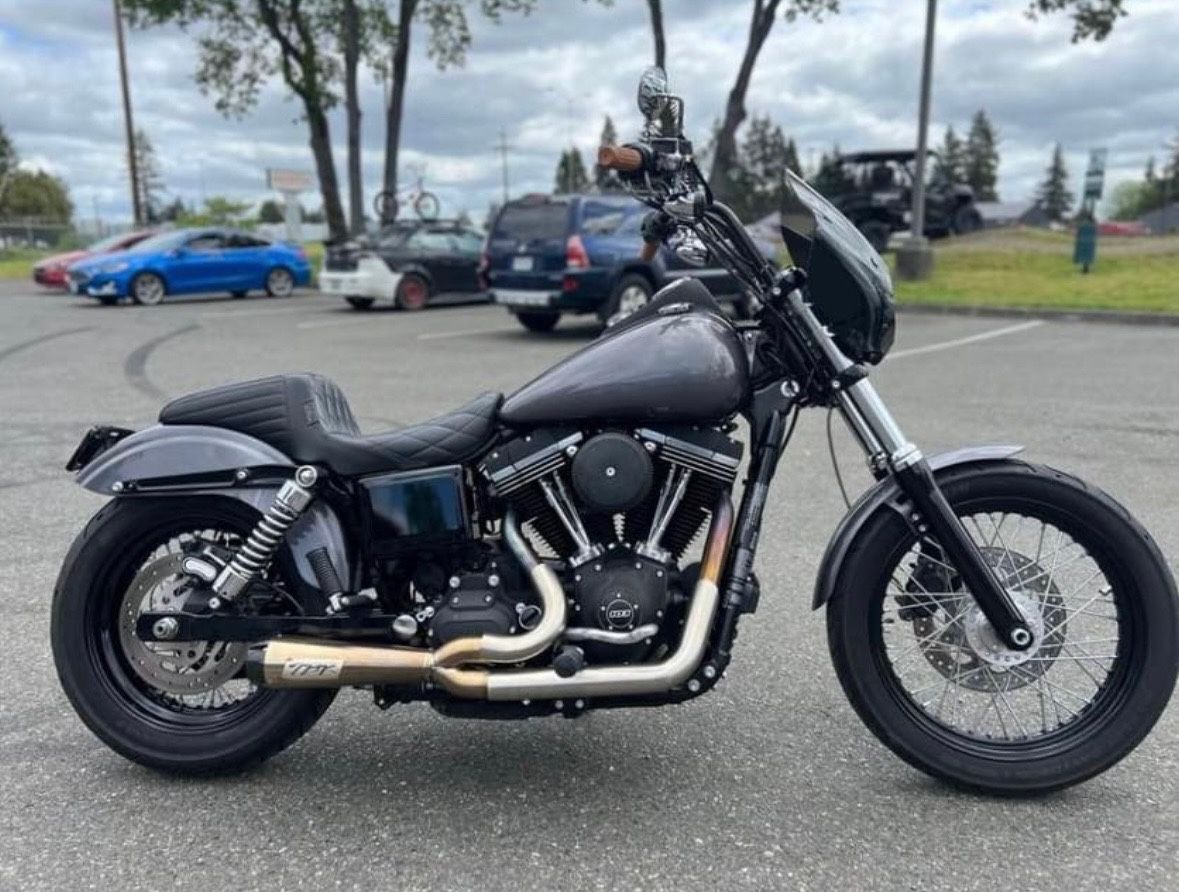2014 Harley Davidson Dyna Street Bob