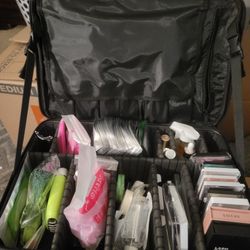 Eyelashes Case With Supples 