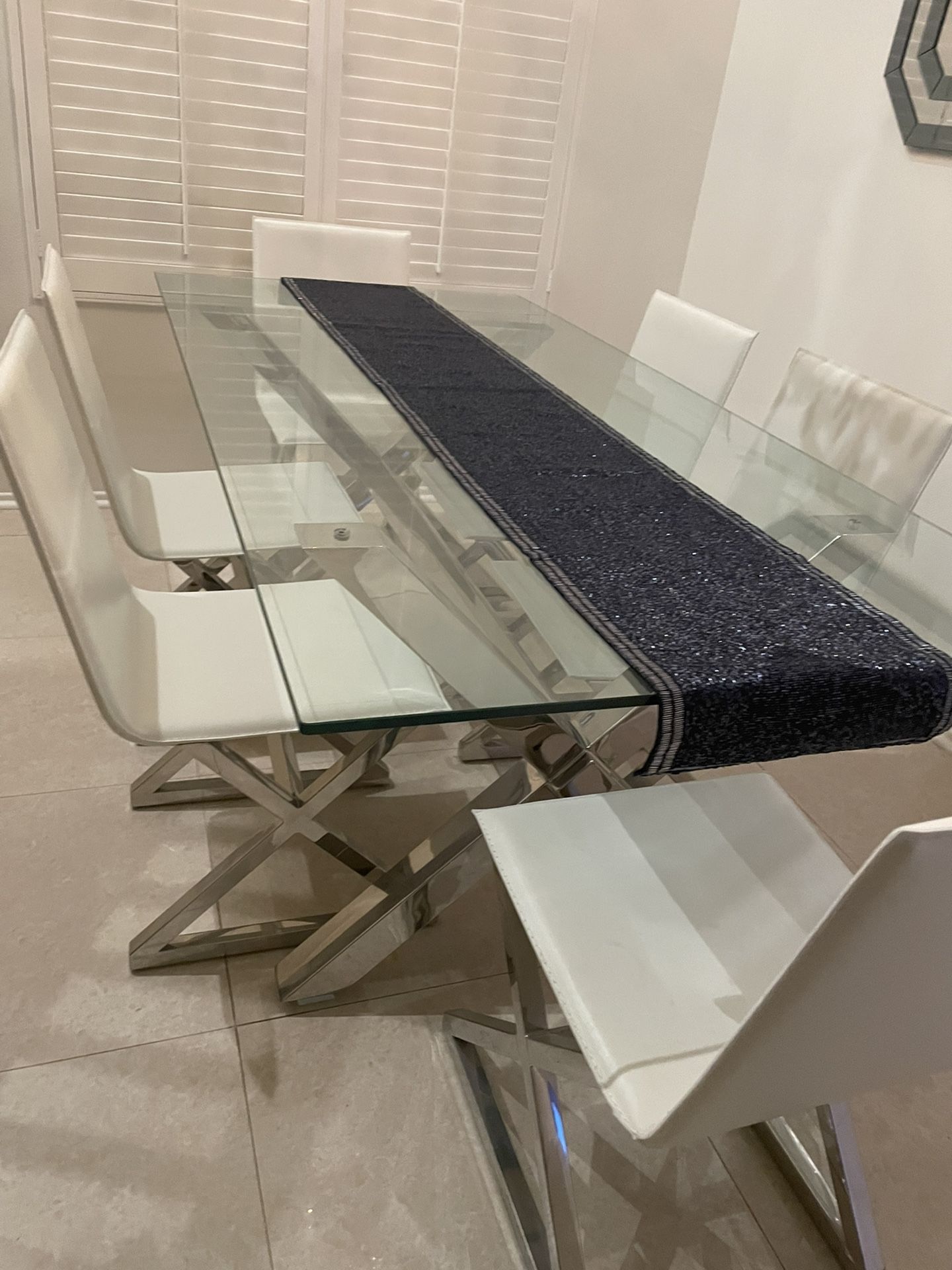 Z Gallerie Axis Dining Table and 6 Chairs for Sale in Laguna Niguel, CA