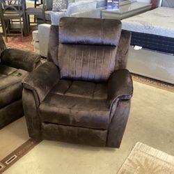 New Recliners Free Delivery 🚚 
